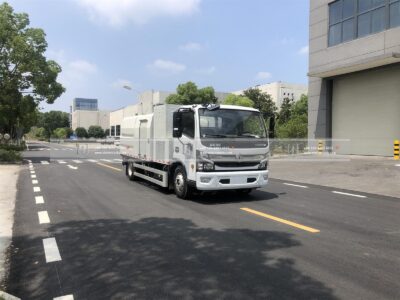 9 Ton Hydrogen Fuel Guardrail Cleaning Truck Right View