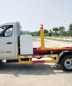 3.5T 4.5-meter single-row pure electric detachable garbage truck with carriage