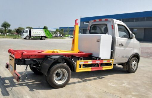 3.5T 4.5-Meter Single-Row Pure Electric Detachable Garbage Truck With Carriage