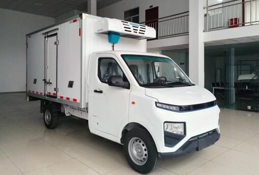 F1E 3T 3.18-Meter Pure Electric Refrigerated Truck