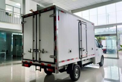 F1E 3T 3.18-Meter Pure Electric Refrigerated Truck