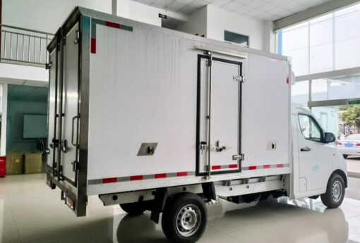 F1E 3T 3.18-Meter Pure Electric Refrigerated Truck