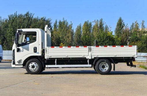 Luda 4.5T 4.2-Meter Single-Row Pure Electric Flatbed Light Truck