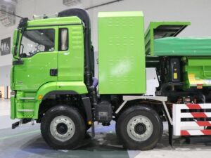 โปรตอน 31T 8X4 5.6 รถบรรทุกเซลล์เชื้อเพลิงเมตร