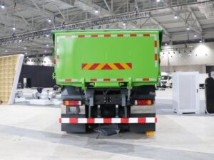 Proton 31T 8X4 5.6 Meters Fuel Cell Dump Truck