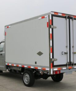 Ruishuai 2.6T 2.75-Meter Single-Row Pure Electric Refrigerated Truck