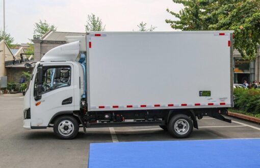 T2 4.5T 3.8-Meter Single-Row Pure Electric Refrigerated Truck