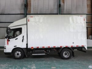 T5Ev 4.5T 4.03-Meter Single-Row Pure Electric Van-Type Light Truck