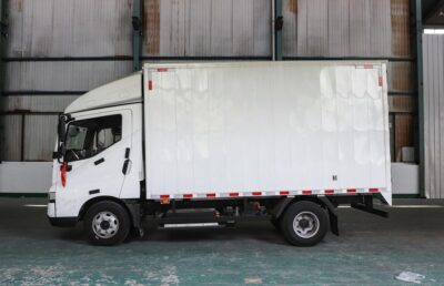 T5Ev 4.5T 4.03-Meter Single-Row Pure Electric Van-Type Light Truck