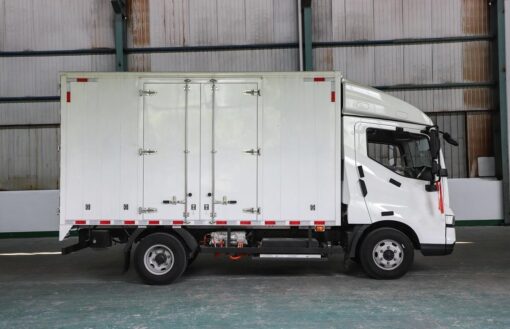 T5Ev 4.5T 4.03-Meter Single-Row Pure Electric Van-Type Light Truck