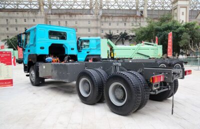 V7-X 25T 6X4 6.8-Meter Pure Electric Dump Truck