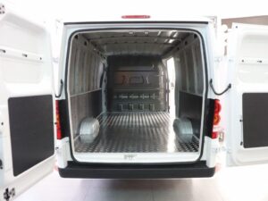 Wuling 2-Seater 5.5-Meter Pure Electric Enclosed Van