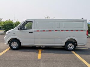 Yuda V7 3.2T 5.3-Meter Pure Electric Enclosed Van