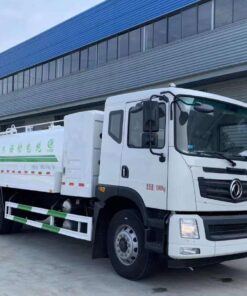 Dongfeng 10 cubic meters pure electric sprinkler truck