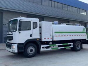 دانگ فنگ 10 Cubic Meters Pure Electric Sprinkler Truck