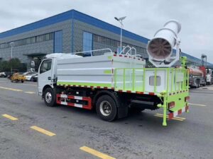 دونغفنغ 5 Cubic Meters Pure Electric Sprinkler Truck