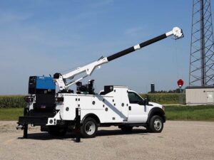 EWay Truck 3315 Electric-Hydraulic Truck Cranes