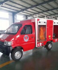 Electric small water tank fire sprinkler truck