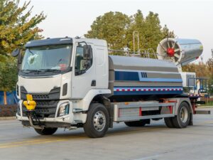 Liuzhou Automobile Pure Electric Spraying Truck Thiab 14 Cubic Meters Dej Tanker