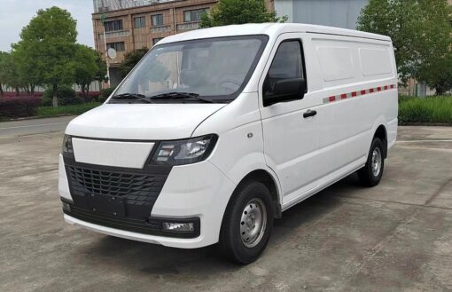 Chaolong 3Ton 5-meter pure electric closed van