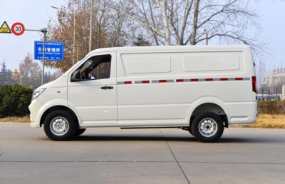 E Lufu 3.2Ton 5-Meter Pure Electric Closed Van