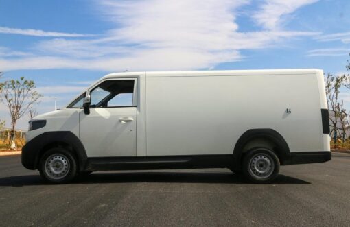 E-Lushun 3T 5-Meter Pure Electric Closed Van