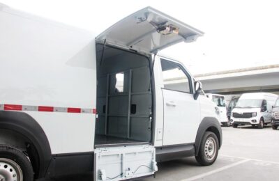 E-Lushun 3T 5-Meter Pure Electric Closed Van