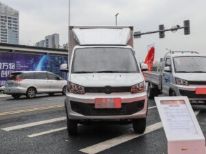 E90 3.5Ton 3.665-Meter Single-Row Pure Electric Van-Type Micro Truck