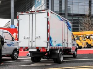 E90 3.5Ton 3.665-Meter Single-Row Pure Electric Van-Type Micro Truck