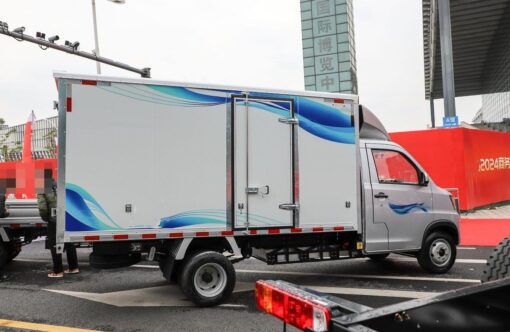 E90 3.5Ton 3.665-Meter Single-Row Pure Electric Van-Type Micro Truck