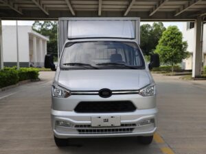 EC802 3.5T 3.7-meter Single-row Pure Electric Van-type Micro Truck