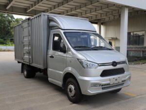 EC802 3.5T 3.7-meter Single-row Pure Electric Van-type Micro Truck