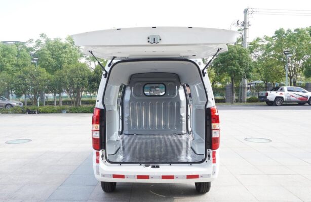 Happy Transport 4-meter Pure Electric Closed Van