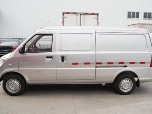 Hippopotamus mini 2.5T 4.5-meter pure electric closed van transporter