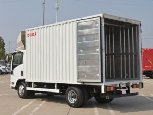 Isuzu Elf EV 4.5T 163 Horsepower de 4,2 metros de fila de 4 metros de fila eléctrica pura camión lixeiro