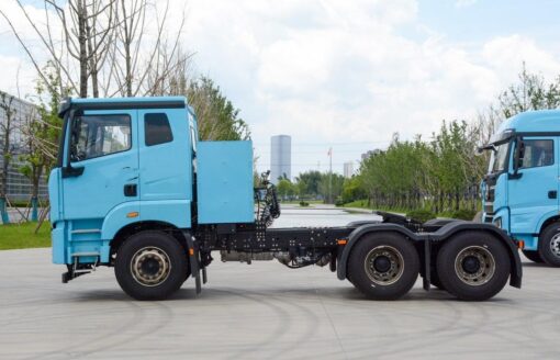 Jiangshan 6X4 10-Ton Rechargeable Pure Electric Tractor