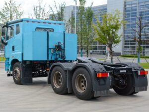 Jiangshan 6X4 10-Ton Rechargeable Pure Electric Tractor