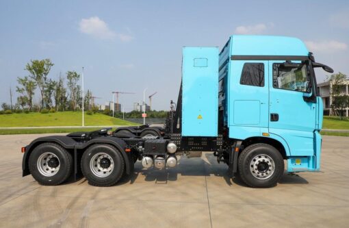 Jiangshan Ev550 6X4 25-Ton Pure Electric Tractor