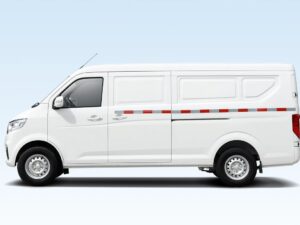 Longyao 6S 3Ton 5-meter pure electric closed van