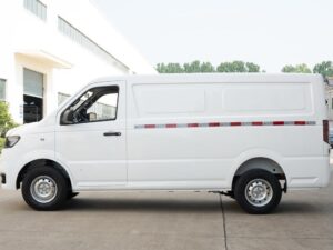 T01 3Ton 5-meter pure electric closed van