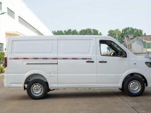 T01 3Ton 5-meter pure electric closed van