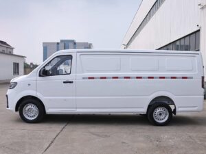 T02 Standard Version 3.25T 5.42-meter pure electric closed van