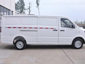 T02 Standard Version 3.25T 5.42-meter pure electric closed van