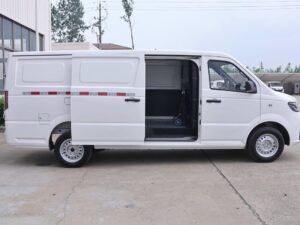 T02 Standard Version 3.25T 5.42-meter pure electric closed van