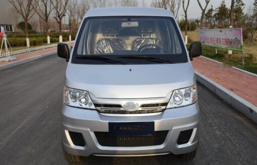 Tianye 260 2.6T 4.43-meter pure electric closed van transporter