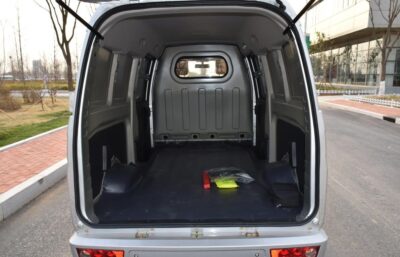 Tianye 260 2.6T 4.43-meter pure electric closed van transporter