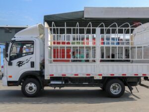 V2 4.5Ton 4.15-Meter Single-Row Pure Electric Cage-Type Light Truck