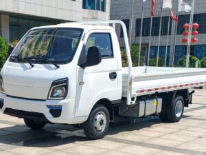 V5M Comfort Edition 4-Meter Single-Row Methanol Flatbed Mini Truck