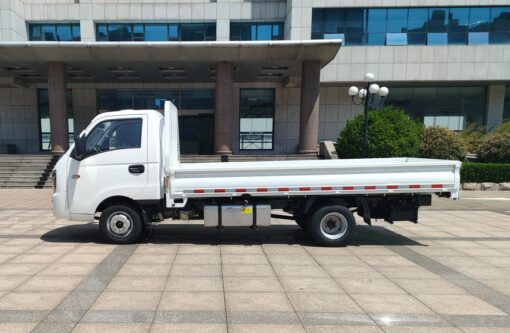 V5M Comfort Edition 4-Meter Single-Row Methanol Flatbed Mini Truck