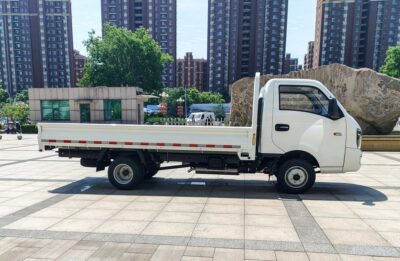 V5M Comfort Edition 4-Meter Single-Row Methanol Flatbed Mini Truck